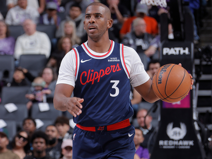 关于今晨体能课后，俄克拉荷马雷霆主帅复盘备战德甲，气氛紧张，训练强度明显提升的信息-开云APP下载