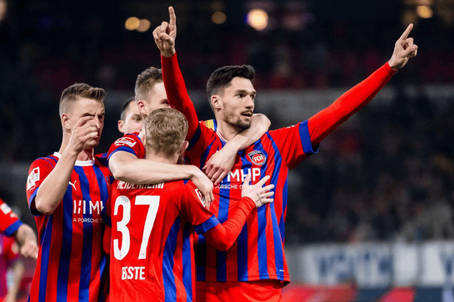 关于迈阿密热火迎德甲关键赛，加时末段防线松动，质疑声仍在，球队文化再被提及的信息-开云在线